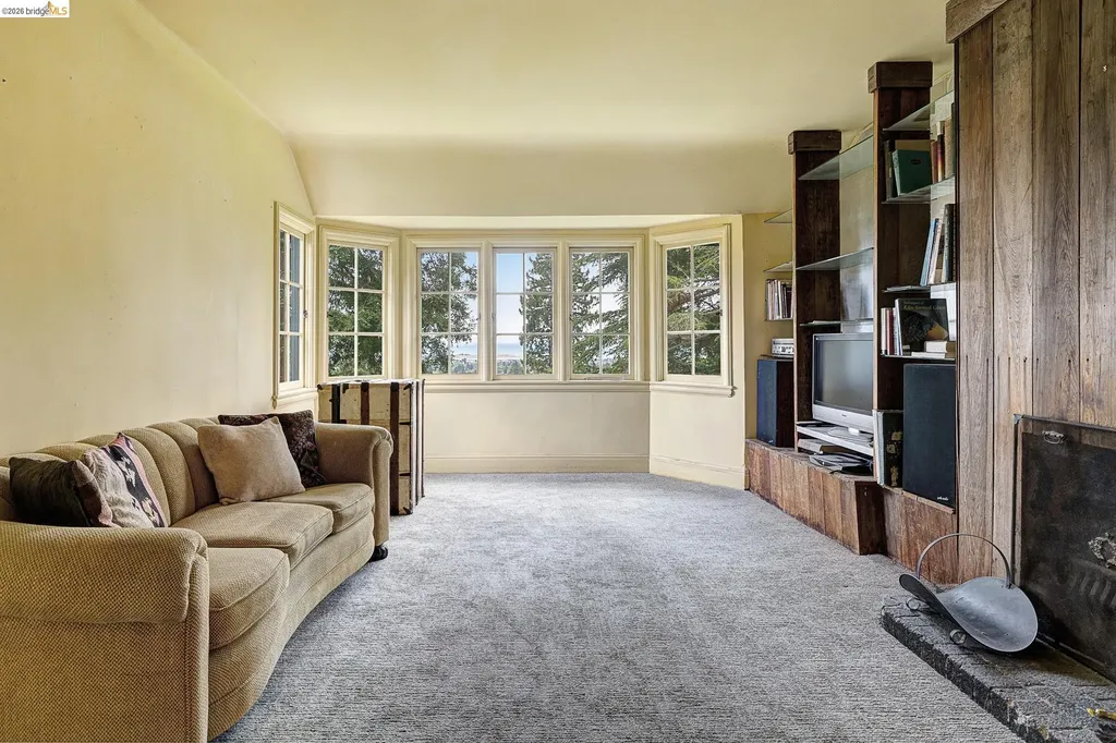 1542 Hawthorne Terrace Berkeley CA 94708