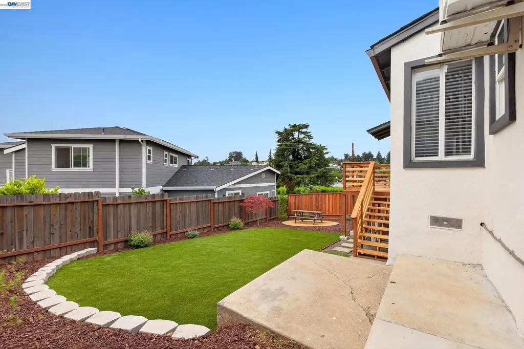 3447 Seven Hills Road Castro Valley CA 94546