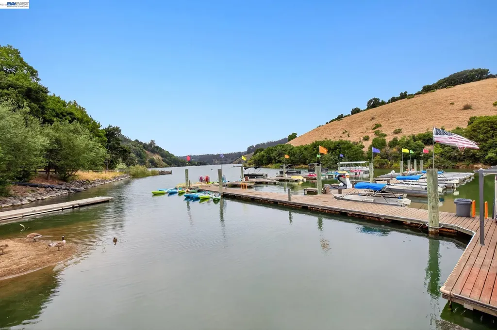 3447 Seven Hills Road Castro Valley CA 94546