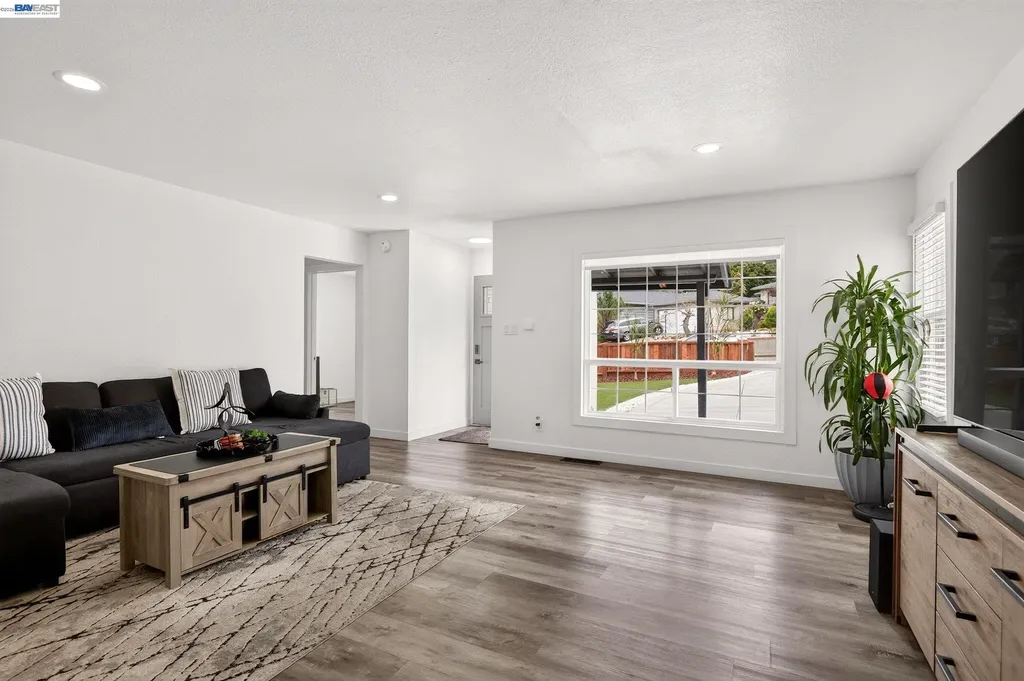 3447 Seven Hills Road Castro Valley CA 94546