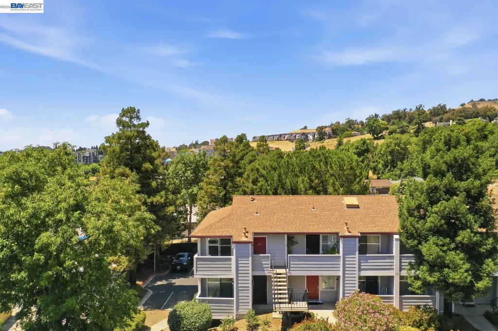 620 River Oak Way Hayward CA 94544