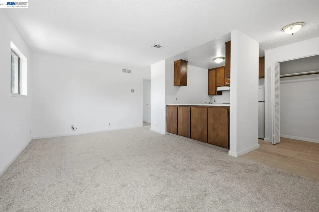 620 River Oak Way Hayward CA 94544
