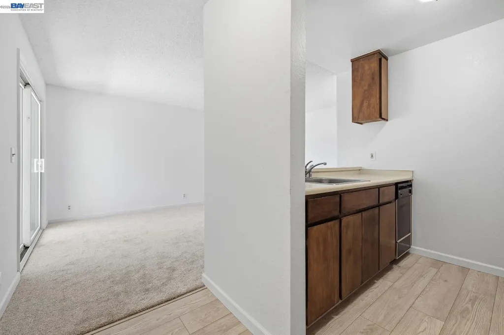 620 River Oak Way Hayward CA 94544