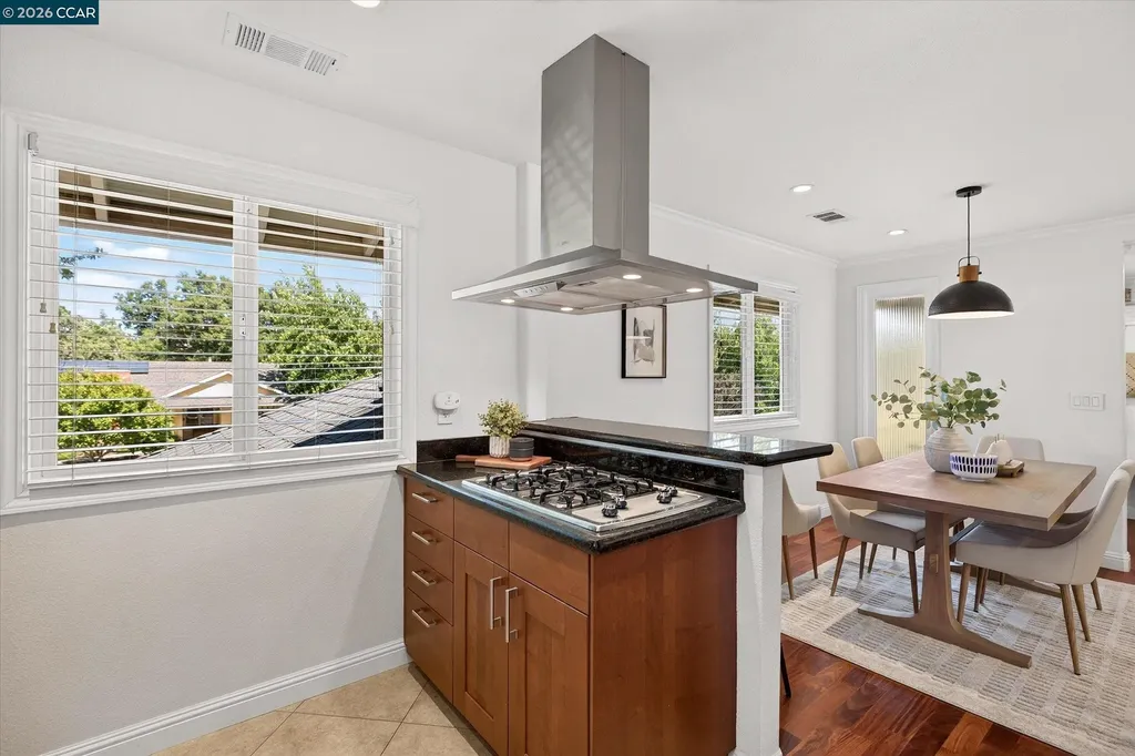 1721 Mendota Way Walnut Creek CA 94597