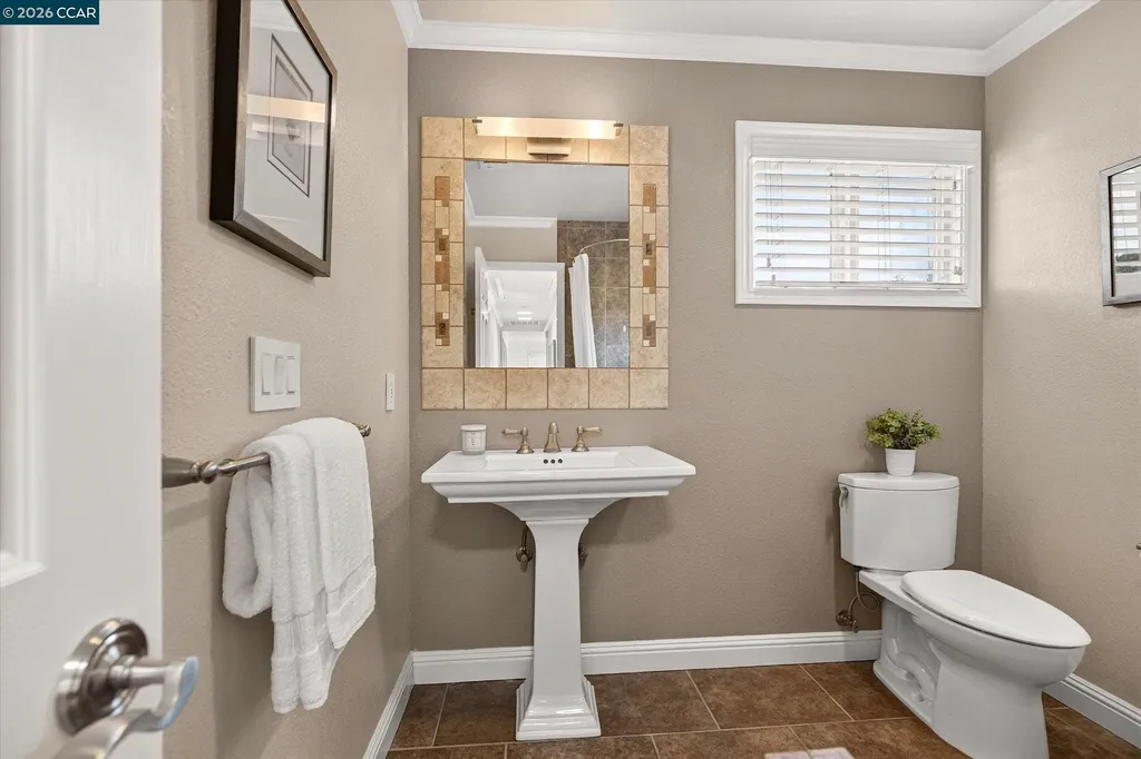 1721 Mendota Way Walnut Creek CA 94597