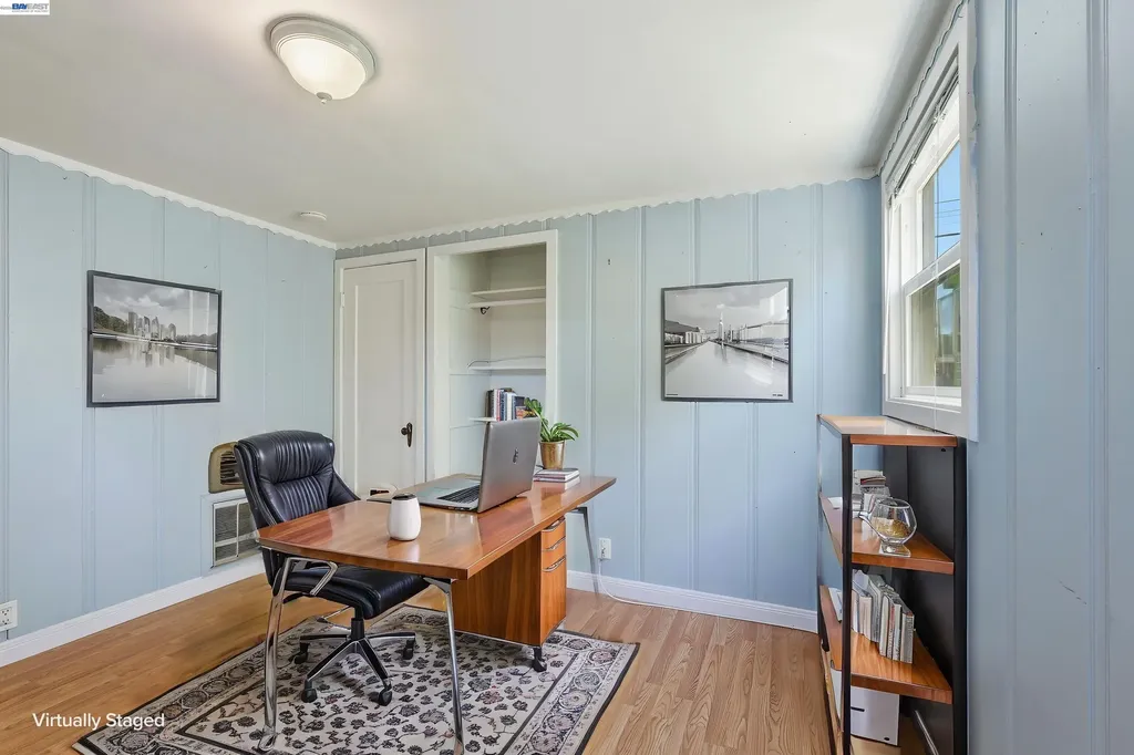 1095 Peach Street Alameda CA 94501