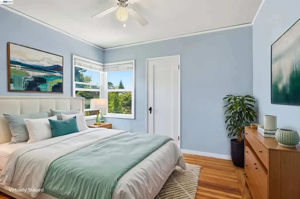 1095 Peach Street Alameda CA 94501