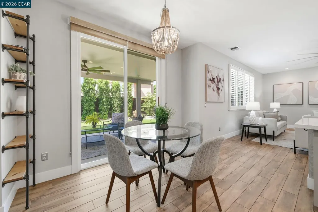 2037 Newton Brentwood CA 94513