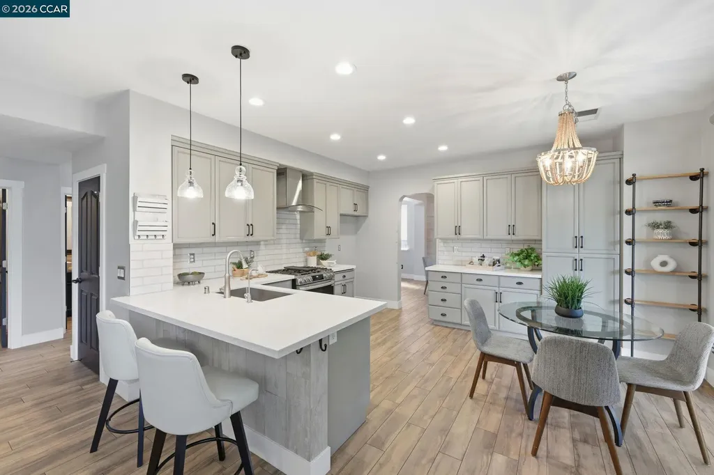2037 Newton Brentwood CA 94513