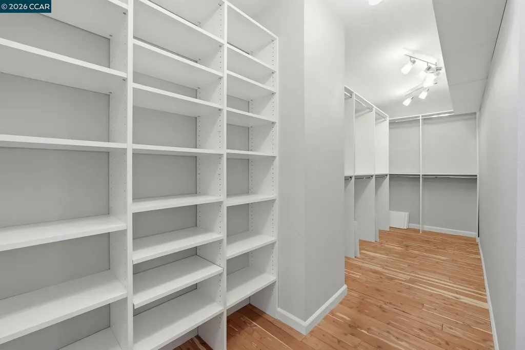 2037 Newton Brentwood CA 94513