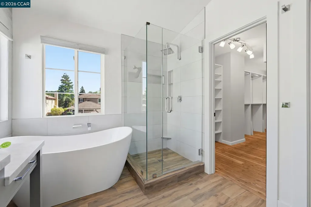 2037 Newton Brentwood CA 94513