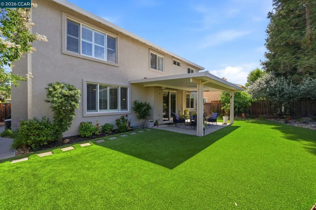 2037 Newton Brentwood CA 94513