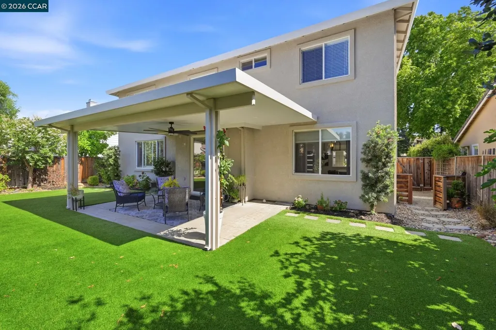 2037 Newton Brentwood CA 94513