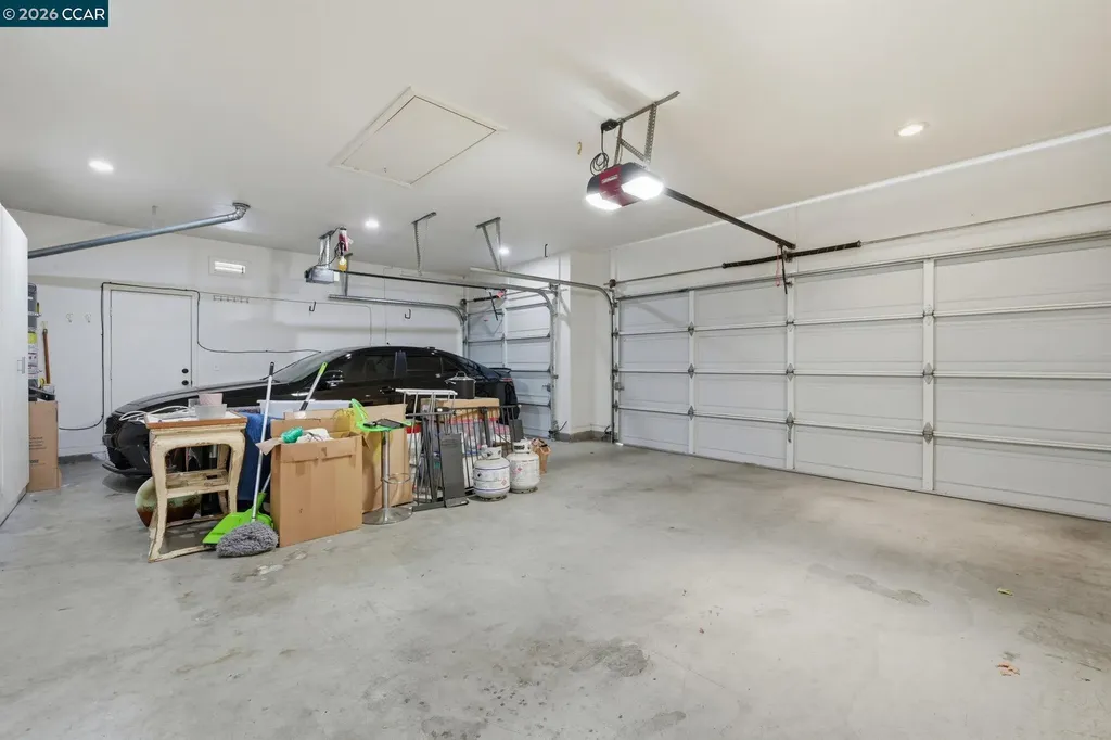2037 Newton Brentwood CA 94513