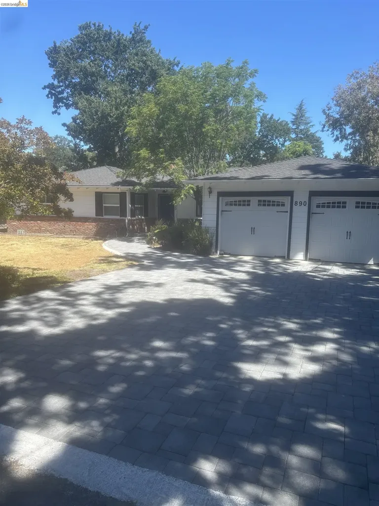 890 Hawthorne Drive Walnut Creek CA 94596