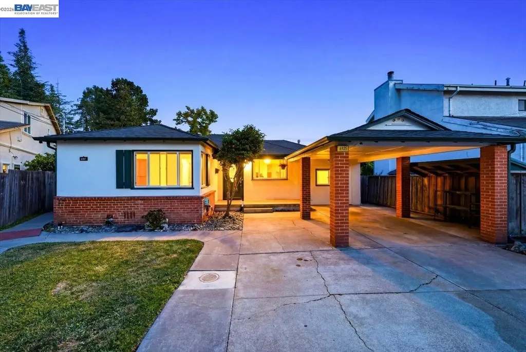 4231 Somerset Avenue Castro Valley CA 94546
