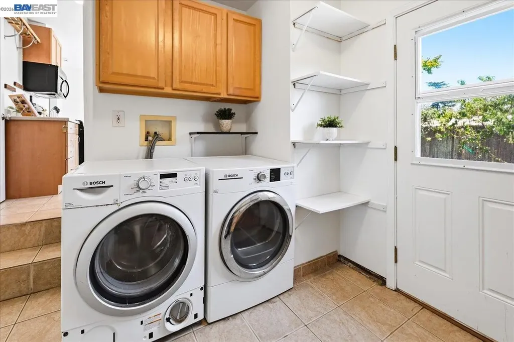 4231 Somerset Avenue Castro Valley CA 94546