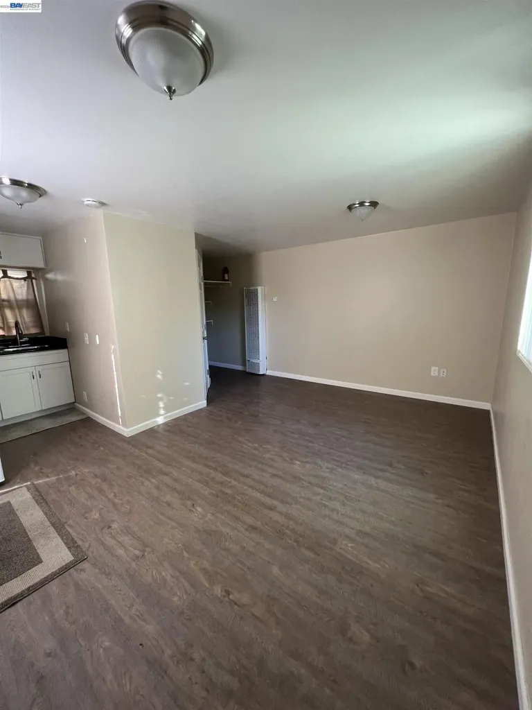 4231 Somerset Avenue Castro Valley CA 94546