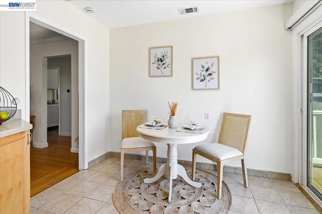4231 Somerset Avenue Castro Valley CA 94546