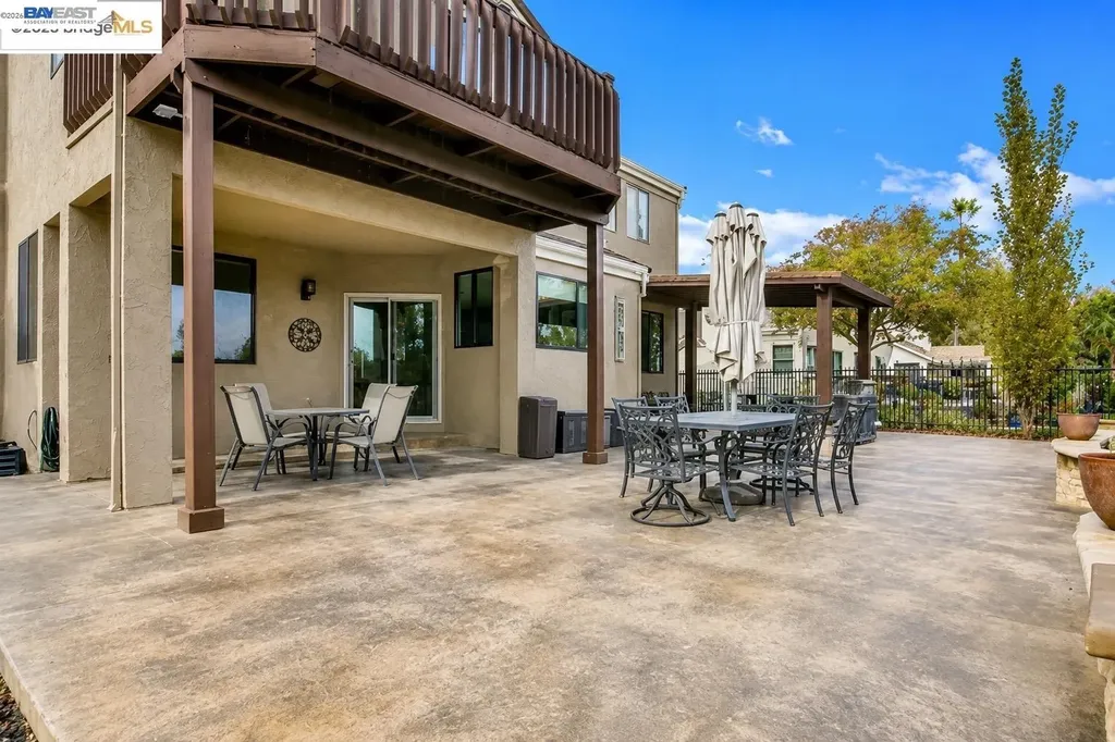 1915 Edgeview Way Discovery Bay CA 94505