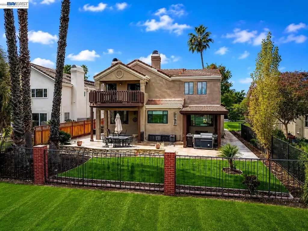 1915 Edgeview Way Discovery Bay CA 94505