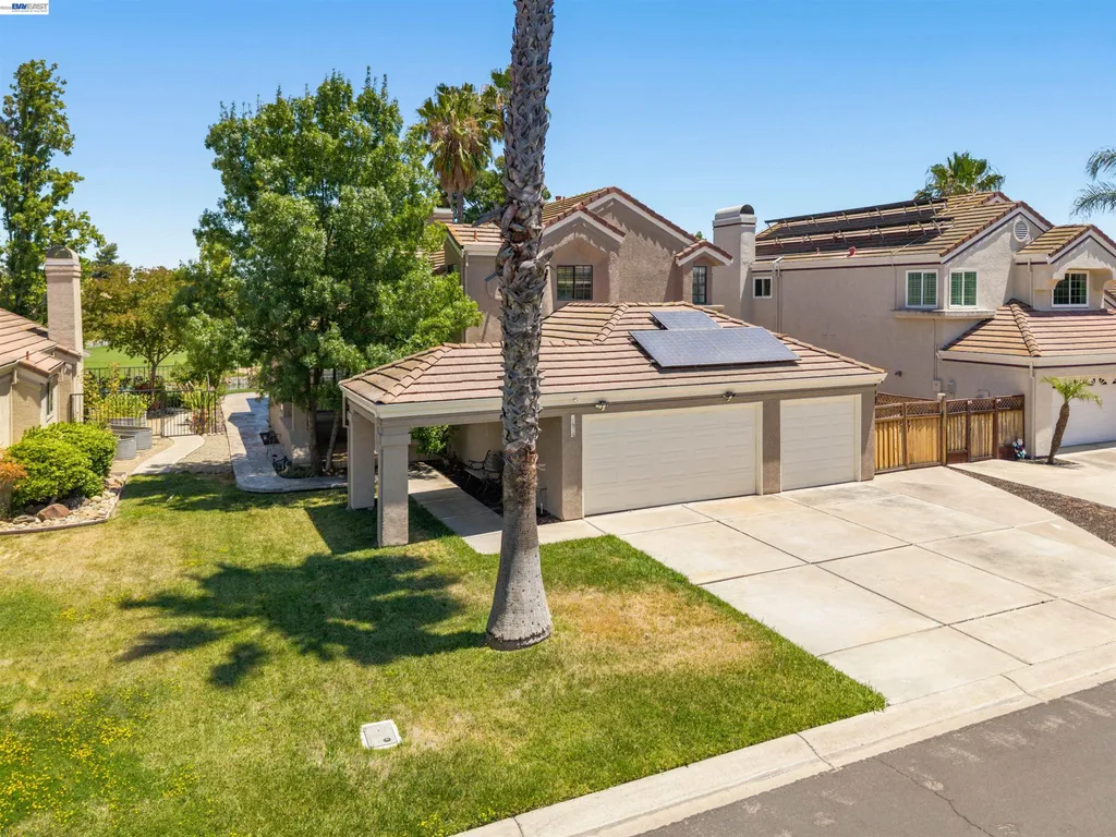 1915 Edgeview Way Discovery Bay CA 94505