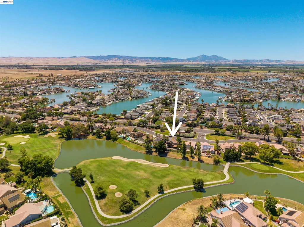 1915 Edgeview Way Discovery Bay CA 94505