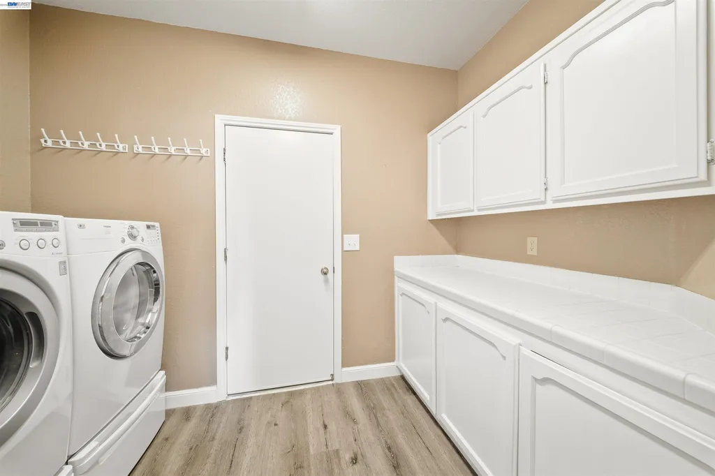 1915 Edgeview Way Discovery Bay CA 94505