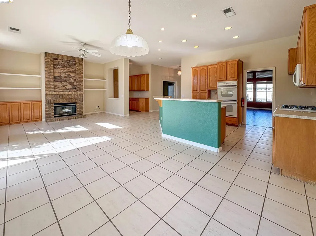 1941 Jubilee Drive Brentwood CA 94513