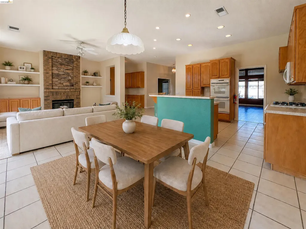 1941 Jubilee Drive Brentwood CA 94513