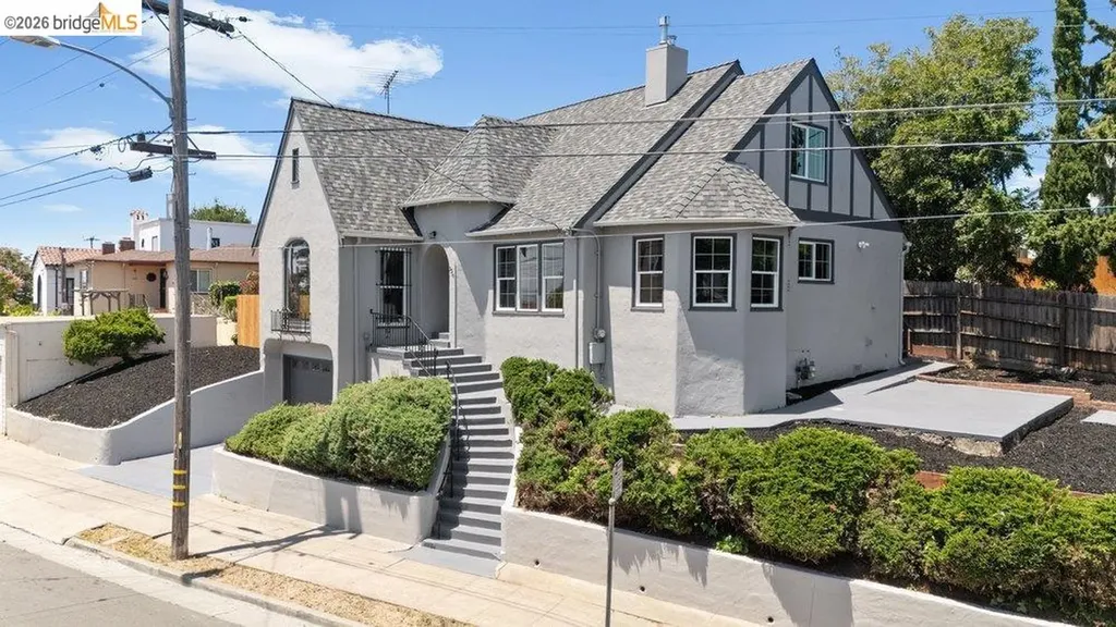 3311 Kingsland Avenue Oakland CA 94619