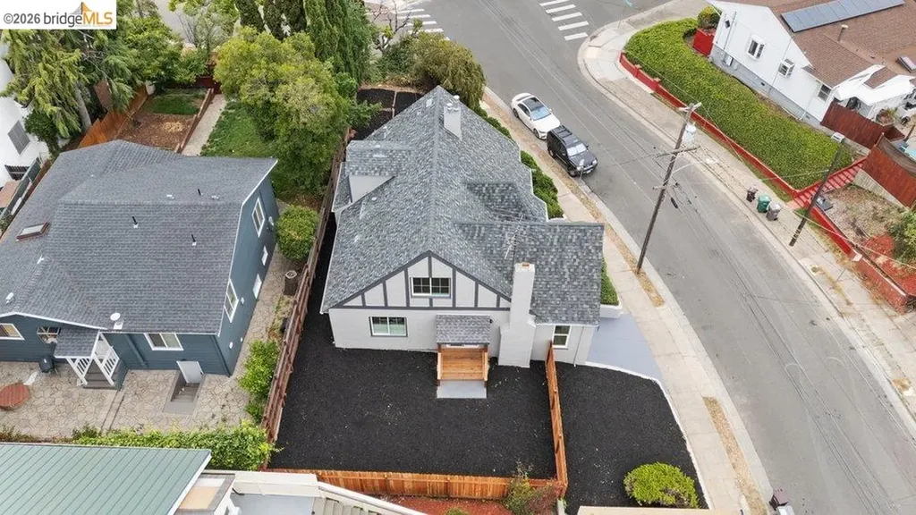 3311 Kingsland Avenue Oakland CA 94619