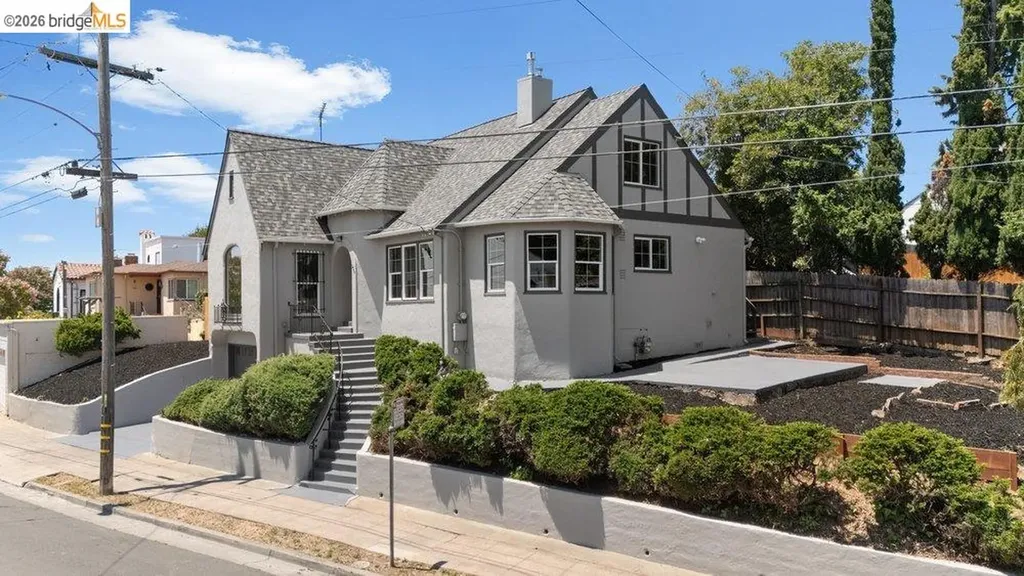 3311 Kingsland Avenue Oakland CA 94619
