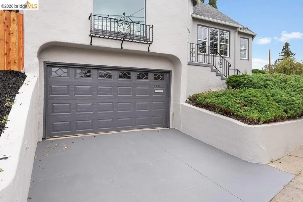 3311 Kingsland Avenue Oakland CA 94619