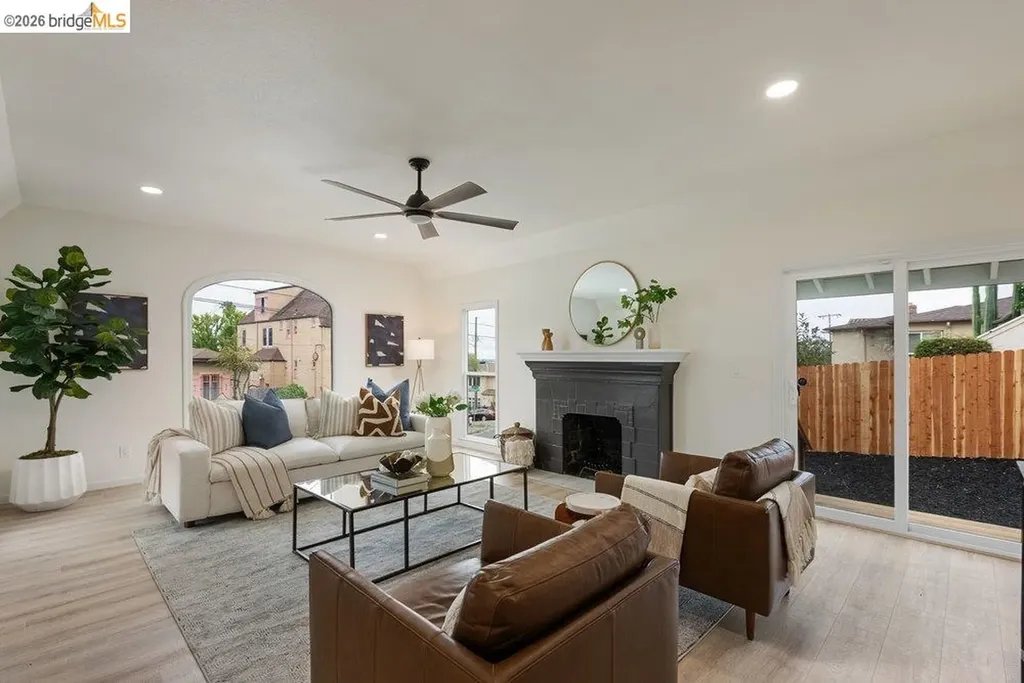 3311 Kingsland Avenue Oakland CA 94619