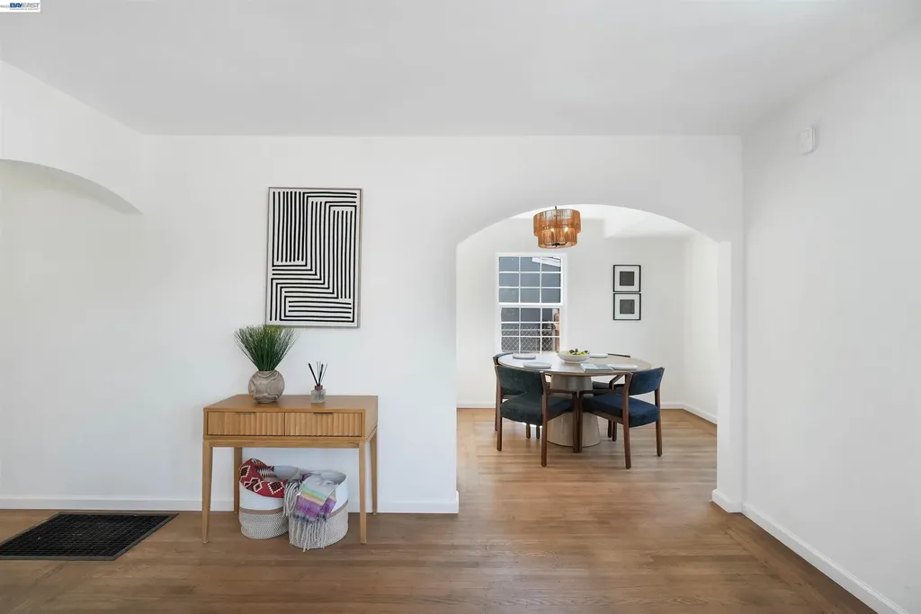 945 62nd Street Oakland CA 94608