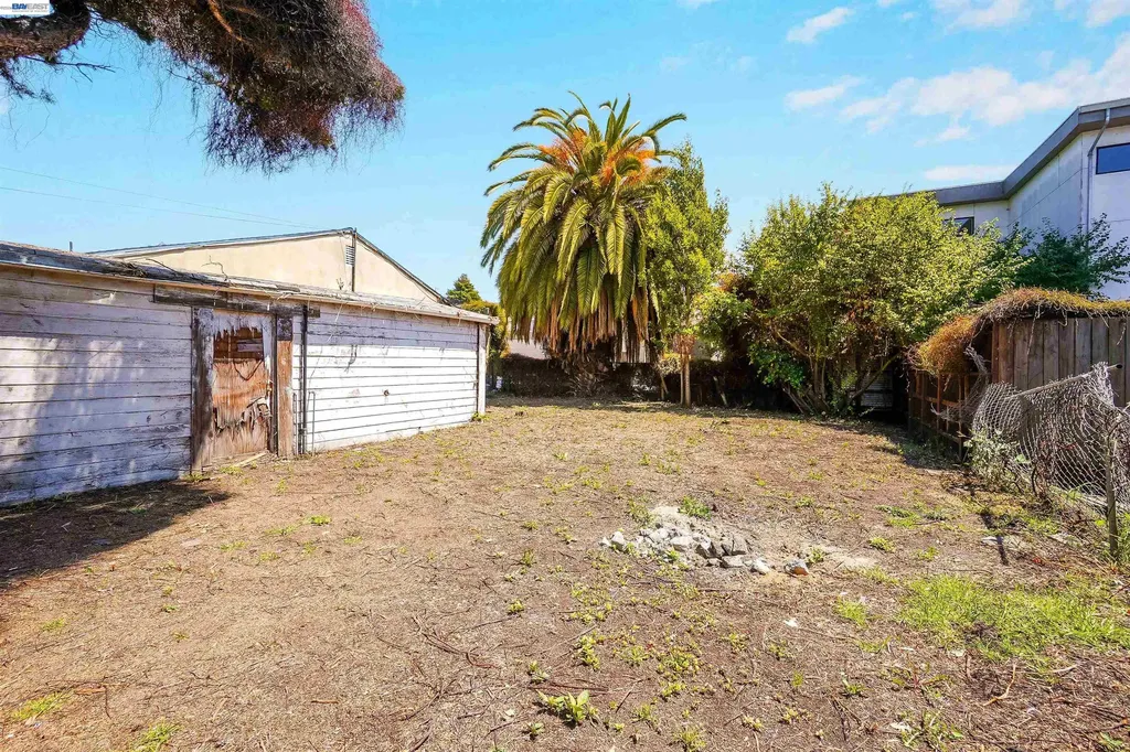 945 62nd Street Oakland CA 94608