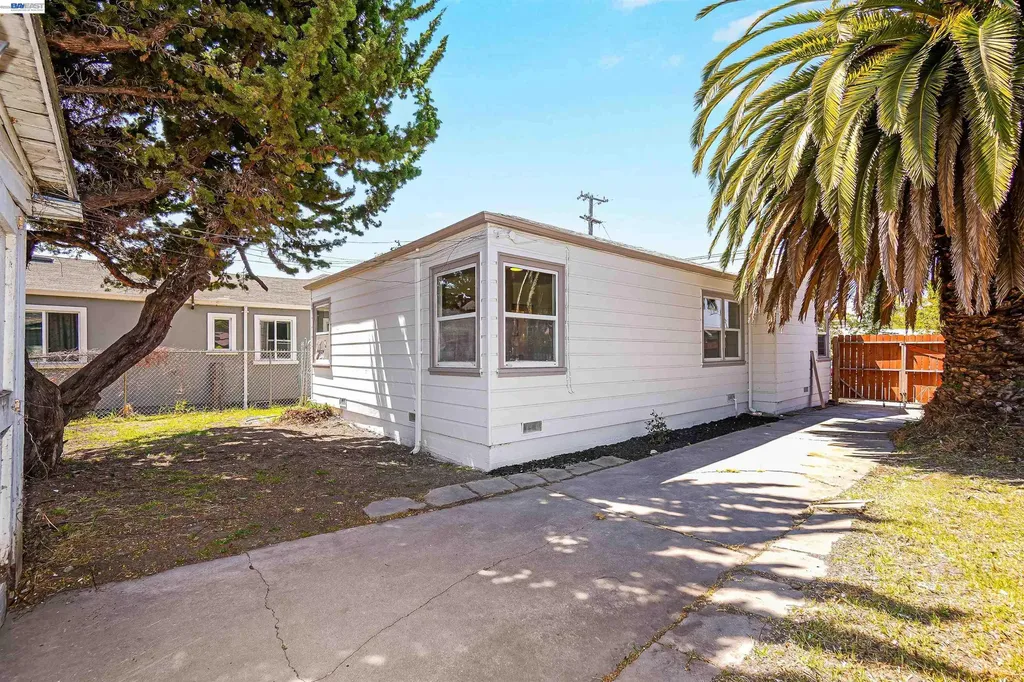 945 62nd Street Oakland CA 94608