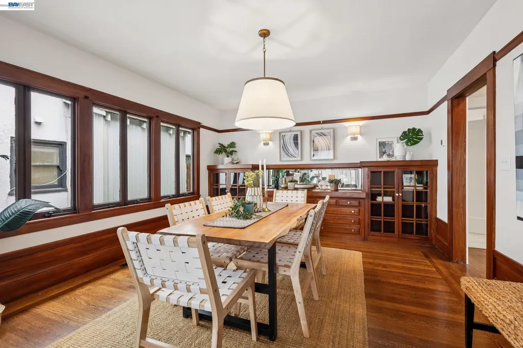 1827 Santa Clara Avenue Alameda CA 94501
