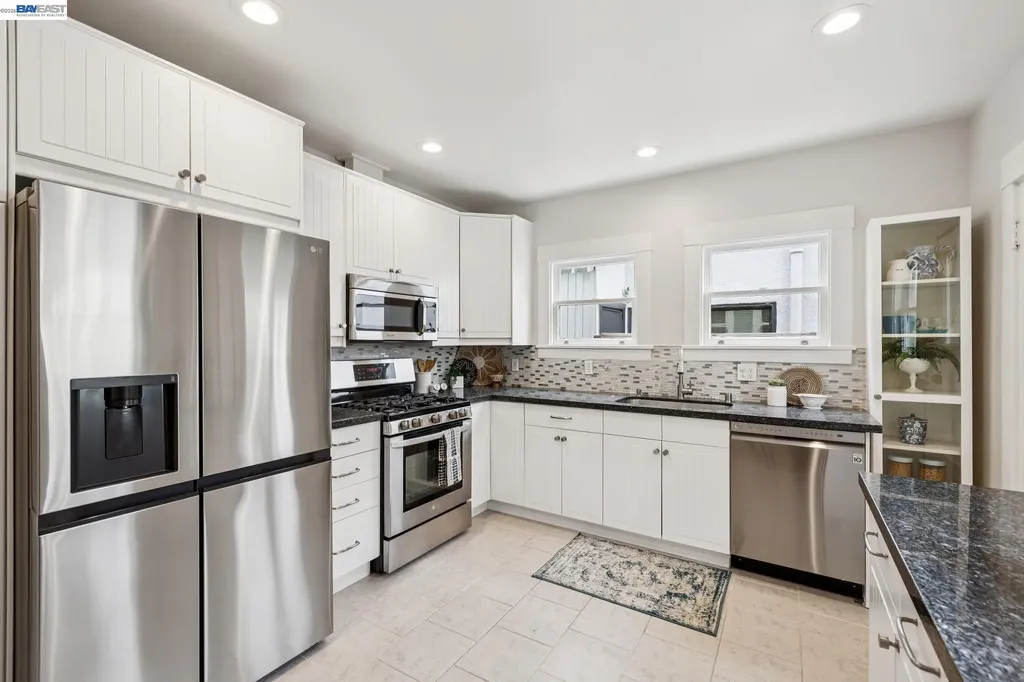 1827 Santa Clara Avenue Alameda CA 94501