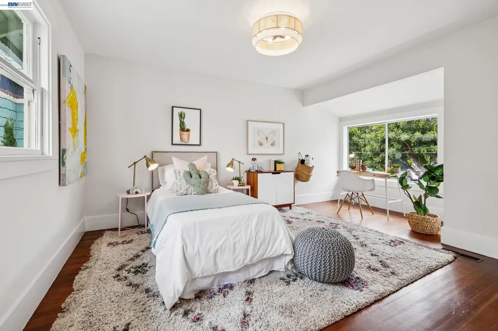 1827 Santa Clara Avenue Alameda CA 94501