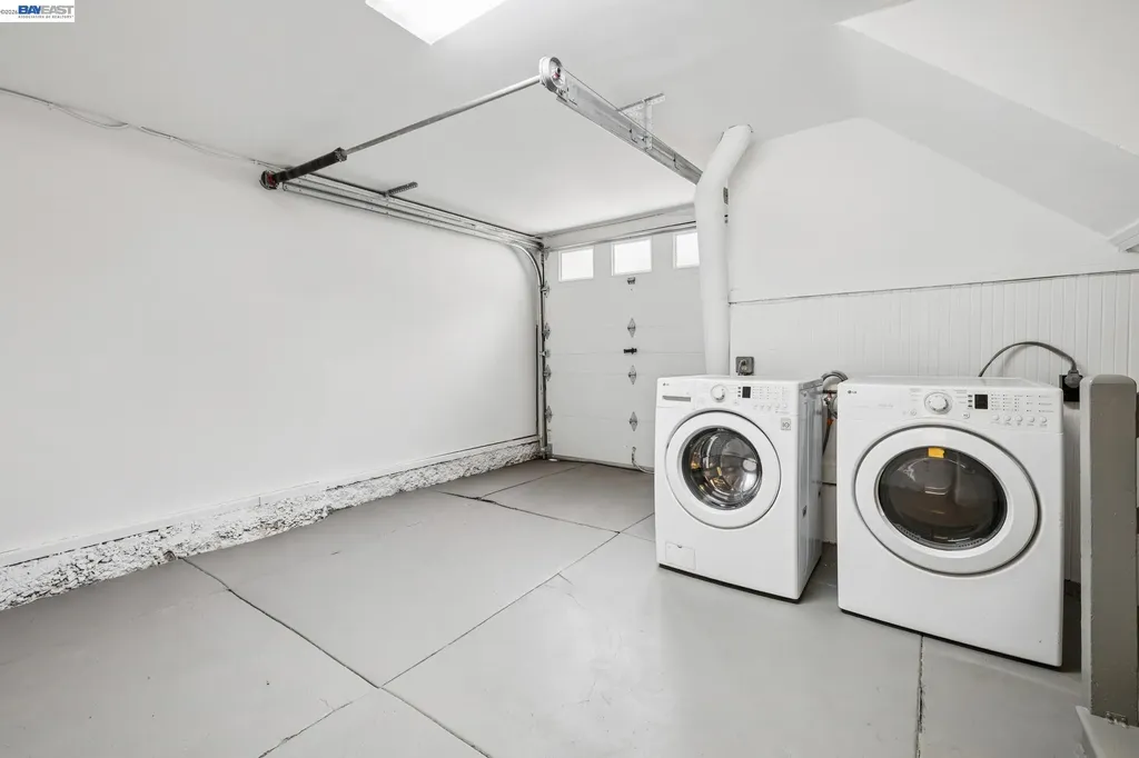 1827 Santa Clara Avenue Alameda CA 94501