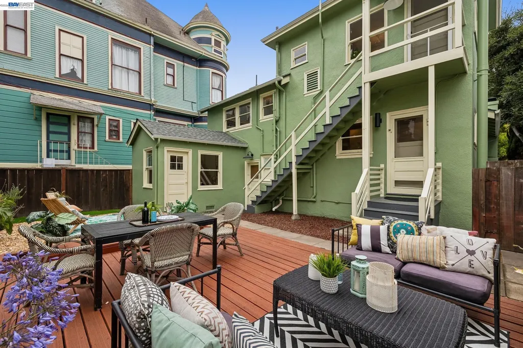 1827 Santa Clara Avenue Alameda CA 94501