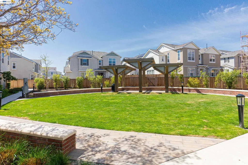 8625 Seawind Way Newark CA 94560
