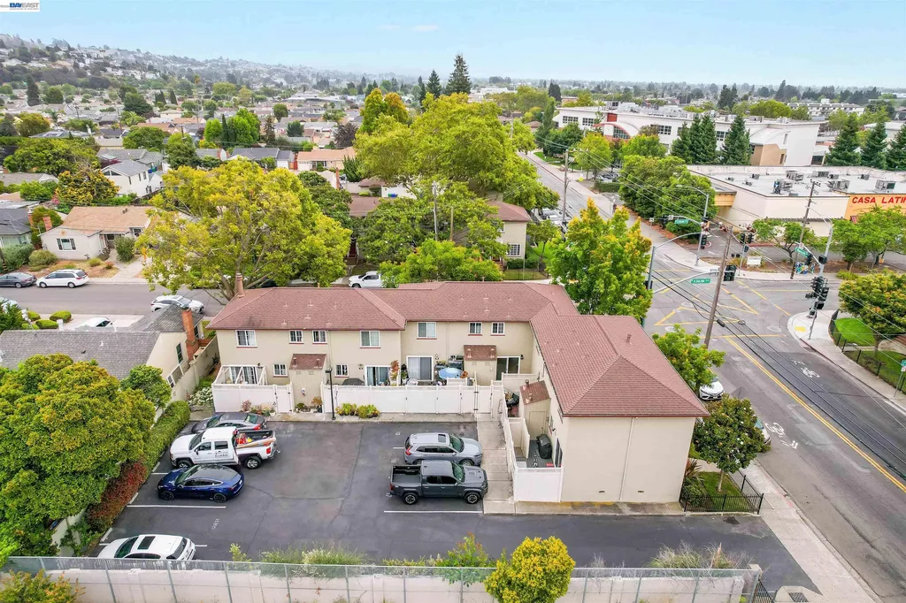 13556 Bancroft Avenue San Leandro CA 94578