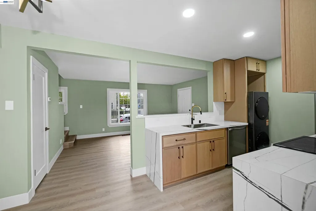 13556 Bancroft Avenue San Leandro CA 94578