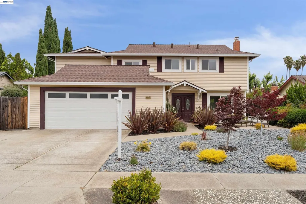 37842 Dahlia Drive Newark CA 94560