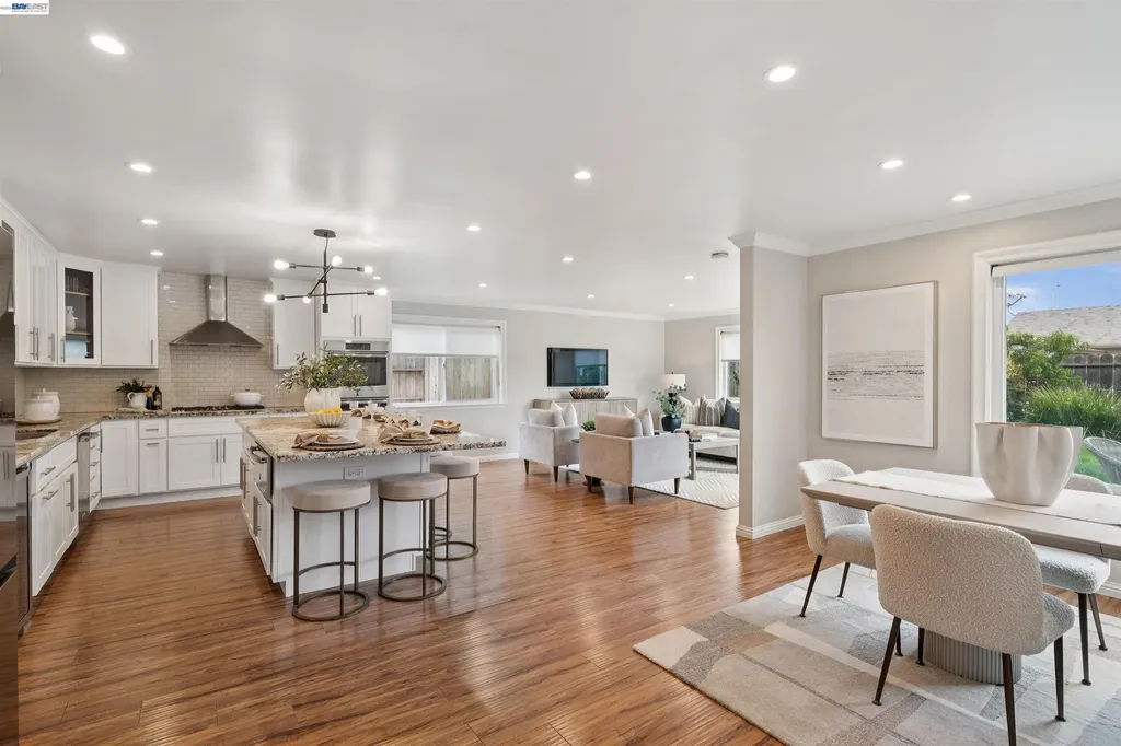 37842 Dahlia Drive Newark CA 94560