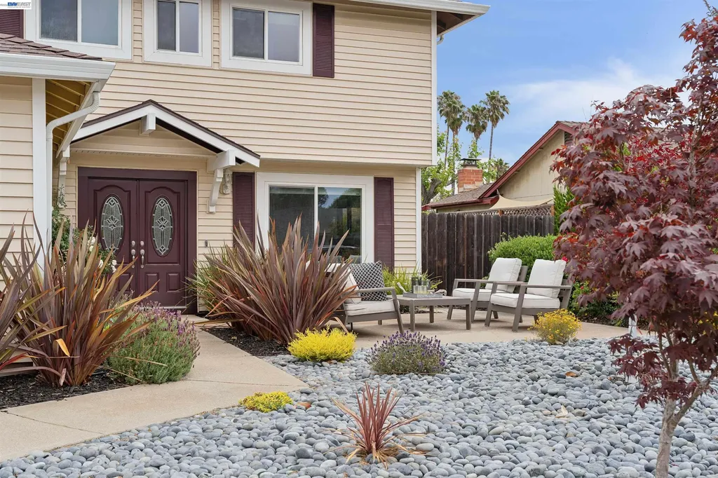 37842 Dahlia Drive Newark CA 94560