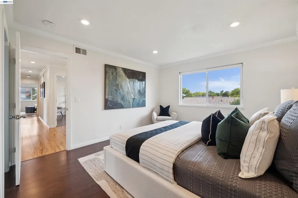 37842 Dahlia Drive Newark CA 94560